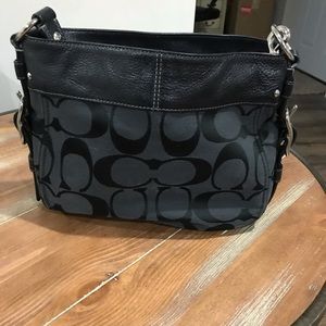 Coach Purse -Authentic . lightly used